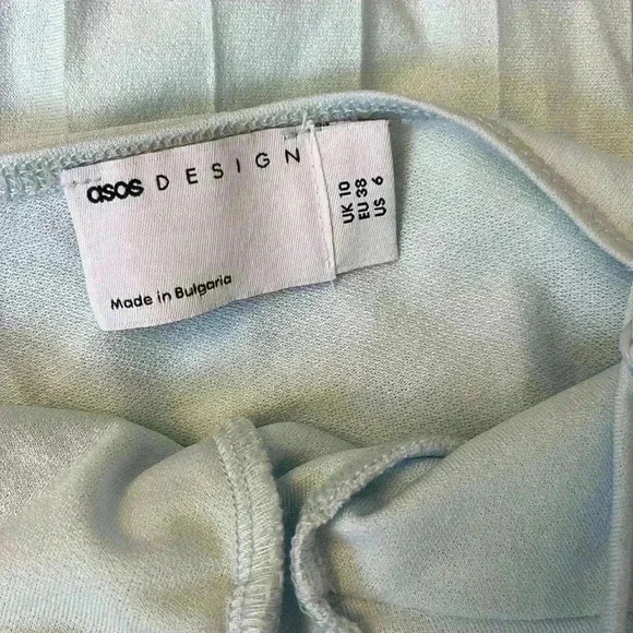 {NWT}ASOS DESIGN cami tiered pleated maxi dress with lace detail in mint - Picture 3 of 4